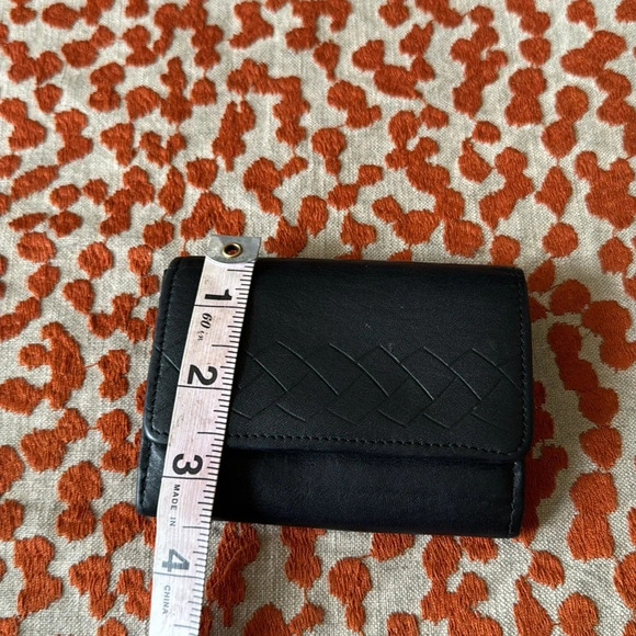 Amanda Smith leather wallet - Picture 9 of 11